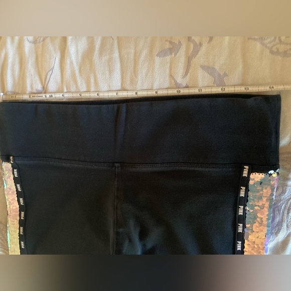 RARE VS PINK Iridescent to Silver Sequins Bling Yoga Leggings Medium - Picture 8 of 14